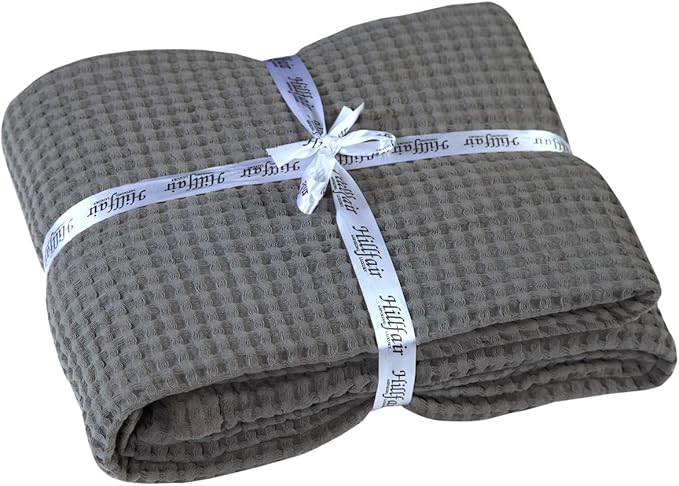 HILLFAIR 100% Combed Cotton Blanket– Queen Size Bed Blanket– Warm Soft All Season Breathable Lightweight Summer Blankets– Waffle Weave Home Decor Bed Blanket- Grey Queen Bed Cotton Blankets/Bedcover