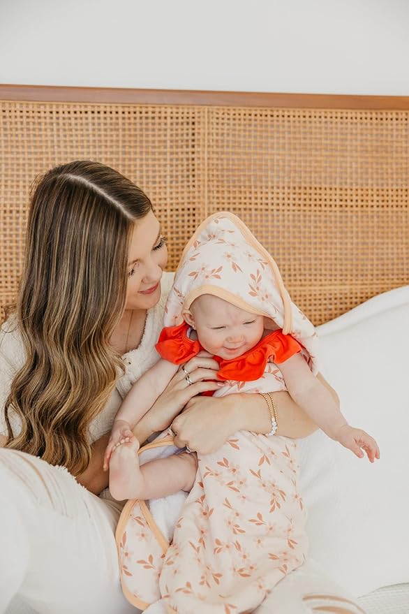 Copper Pearl Hooded Bath Towels Premium Knit/Terry Cloth Baby Towels with Hood, Pockets, and Cool Designs - Great to Gift and Make Bath Time Fun - Baby Bath Towel, Rue