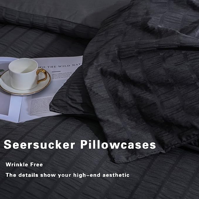 AveLom Seersucker Duvet Cover Set King Size (104 x 90 inches), 3 Pieces (1 Duvet Cover + 2 Pillow Cases), Black Ultra Soft Washed Microfiber, Textured Duvet Cover with Zipper Closure, Corner Ties