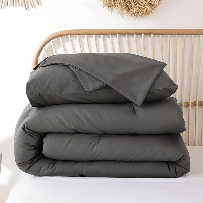 ROSGONIA Oversized Queen Comforter Charcoal Gray, 3pcs (1Grey Comforter & 2 Pillowcases) Lightweight Oversized Queen Comforter Sets Bedding Blanket Quilts