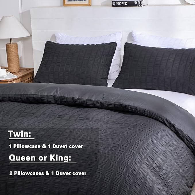 AveLom Seersucker Duvet Cover Set King Size (104 x 90 inches), 3 Pieces (1 Duvet Cover + 2 Pillow Cases), Black Ultra Soft Washed Microfiber, Textured Duvet Cover with Zipper Closure, Corner Ties