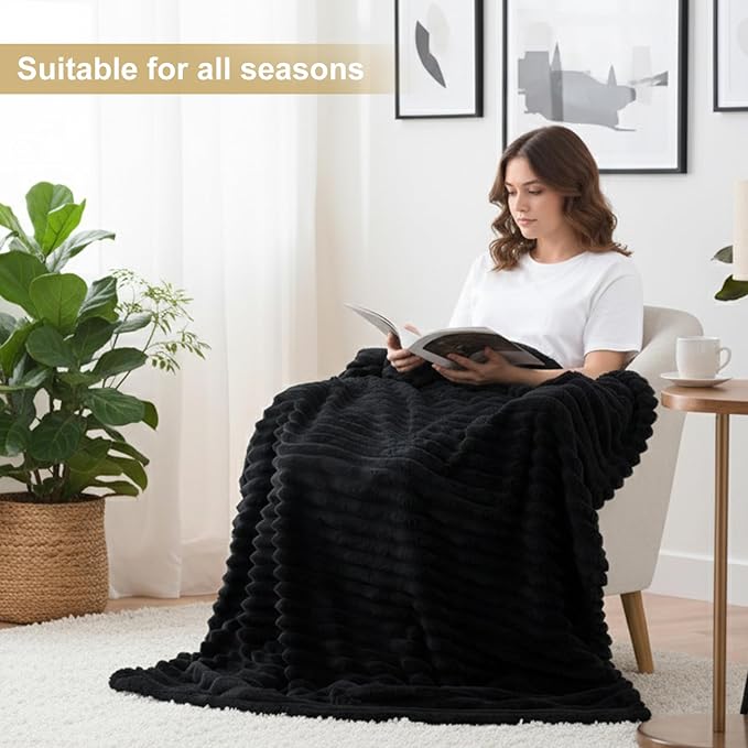 decorUhome Christmas Soft Fleece Black Throw Blanket for Couch, Cozy Fluffy Plush Flannel Striped Blanket for Sofa Bed, Lightweight Decorative Ribbed Fuzzy Blanket for Woman, 50x60 Inches