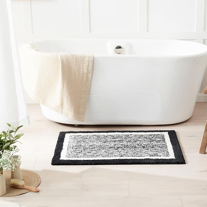 CozeCube Bath mats for Bathroom Non Slip, Fluffy Absorbent Microfiber Bath mat Washable, Aesthetic Bathroom Rugs, Small Jet Black Bath mat, Jet Black, 24" x 16"