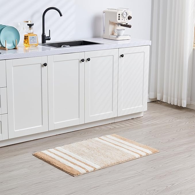 CozeCube Bath mats for Bathroom Non Slip, Fluffy Absorbent Microfiber Bath mat Washable, Aesthetic Bathroom Rugs, Small Beige Striped Bath mat, Beige, 24" x 16"