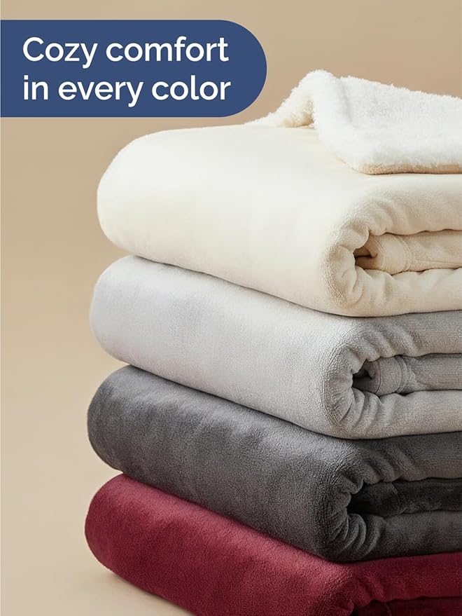 Sherpa Fleece Blanket Twin Size - Reversible Sherpa Fleece Twin Blanket - Super Soft, Double Sided for Bed, Sofa, Couch - Thick, Warm, Fuzzy and Plush - Luxurious Bedding for Winter - Navy, 60" x 80"