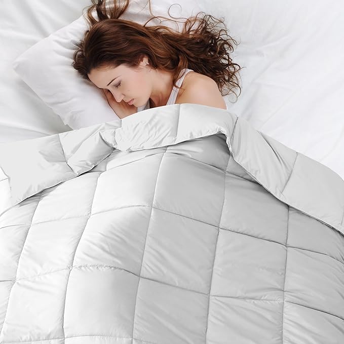 Modern Threads Down Alternative Reversible Comforter White/White California King