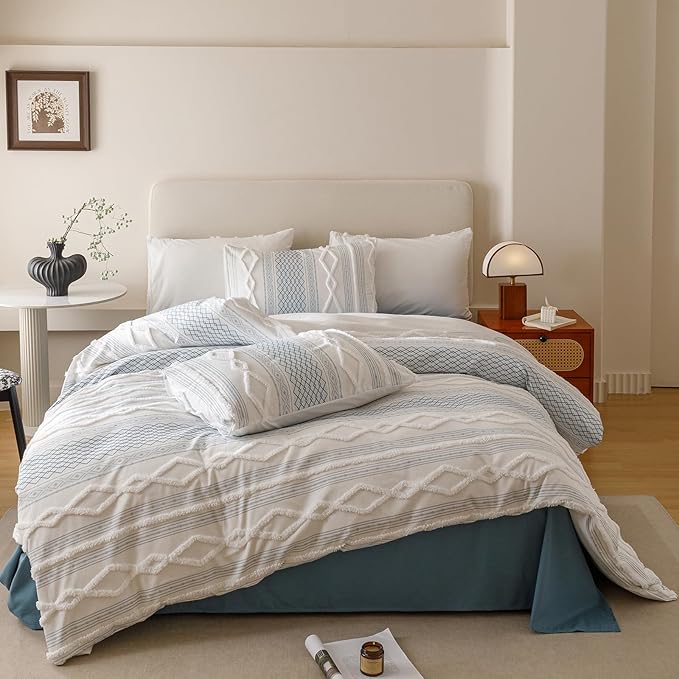 Cottonight White Blue Boho Comforter Set King Farmhouse Tufted Bedding Set Soft Bohemain Shabby Chic Blanket Quilts Embroidery Rustic Luxury Soft 3PCS Bed Set for Women Men