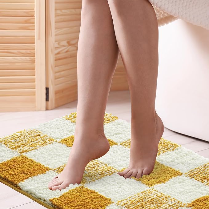 CozeCube Bath mats for Bathroom Non Slip, Fluffy Absorbent Microfiber Bath mat Washable, Aesthetic Bathroom Rugs, Cute Harvest Gold Checkered Bath mat, Harvest Gold, 32" x 20"