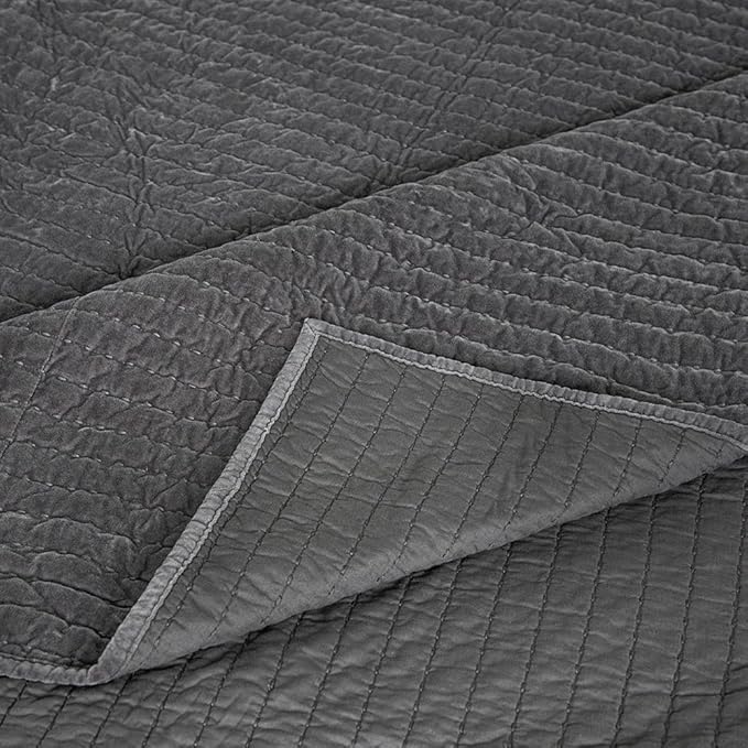 ELEGANT LIFE HOME Velvet Quilt Twin Reversible Royal Cotton Velvet Pic-Stitch Bedding Quilt - Twin - 68'' x 90'', Grey