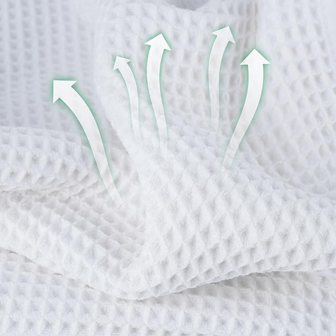 New Microfiber Waffle Bath Towels, 2 Pieces, Oversized, Soft, Absorbent, Fast Drying, Lint Free (Gray+White)