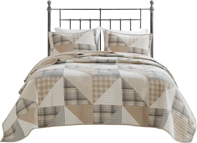 Woolrich Olsen Reversible Quilt Set - Cottage Styling Reversed to Solid Color, All Season Lightweight Coverlet, Cozy Bedding Layer, Matching Shams, Oversized King/Cal King Geometric Plaid Tan 3 Piece