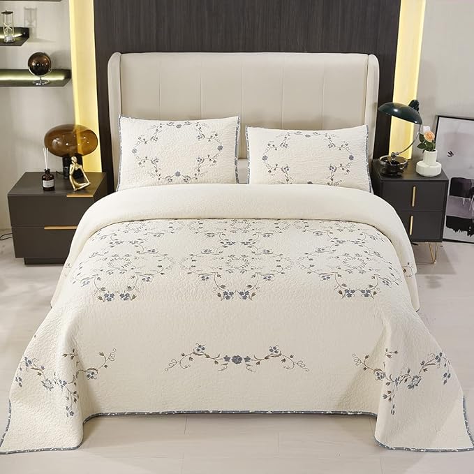 vctops 3-Piece Elegant Floral Embroidered Bedspread Coverlet Set Oversize Queen 100% Cotton Reversible Patchwork 1 Quilt and 2 Pillow Shams (Flower B,Oversize Queen)