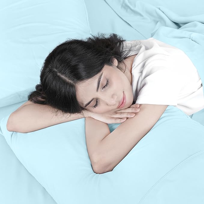 Utopia Bedding King Sheet Set – 4 Piece Bed Sheets for King Size Bed, Soft and Breathable Microfiber, Includes 1 Fitted Sheet, 1 Flat Sheet and 2 Pillowcases (Ice Blue)