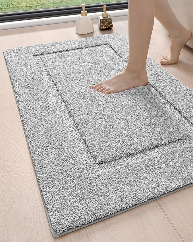 DEXI Bathroom Rugs 43x24, Washable Non Slip Bath Mat for Shower Floor, Absorbent Quick Dry Bathmat with Rubber Backing, Ultra Soft Plush Carpet for Tub, Light Grey