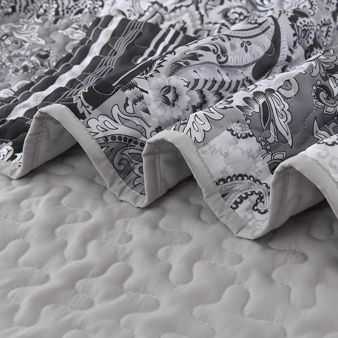 WONGS BEDDING Grey Quilt Set Queen Size, Patchwork Plaid Bedspread Bedding Sets Soft Microfiber Boho Quilts for Queen Bed 3 Pieces Coverlet Set for All Season (96"x90")