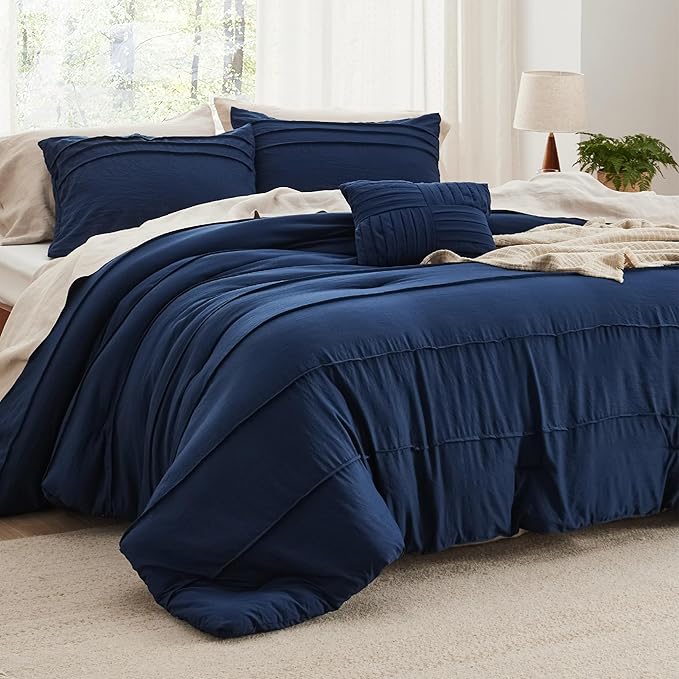 Bedsure Navy Blue Oversized Queen Comforter Set - 4 Pieces Pinch Pleat Bed Set, Down Alternative Bedding Sets for All Season, 1 Comforter, 2 Pillowcases, 1 Decorative Pillow
