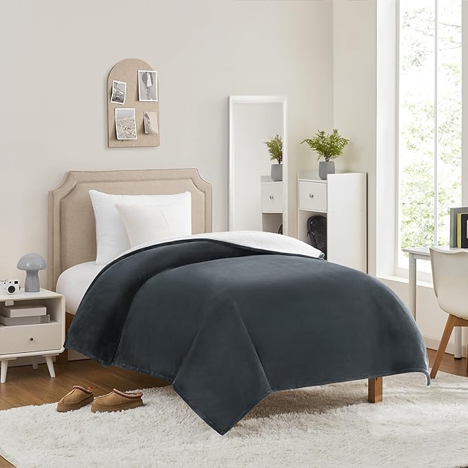 UGG Ariana Twin/Twin XL Blanket Fleece Fluffy Reversible Soft Fuzzy Bedding Cozy Big Plush Warm Oversized Bed Blanket Machine Washable Bedroom Decor for Dorm or Bed, 60-inch x 90-inch, Charcoal Grey