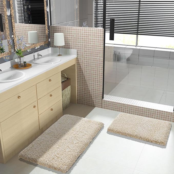 Yimobra Bath Rugs for Bathroom 32x20, Ultra Soft and Water Absorbent Bath Mats, Non Slip Plush Shower Mat Outside, Microfiber Mats for Bathroom Floor/Tub, Machine Washable, Light Beige and White