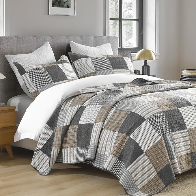 KALOOLA Plaid Quilts Queen Size, 100% Cotton Soft Lightweight Bedding Set 3 Pieces, Farmhouse Quilted Bedspread with 2 Pillowshams for Queen Bed, Grey White Black Coverlet for All Season