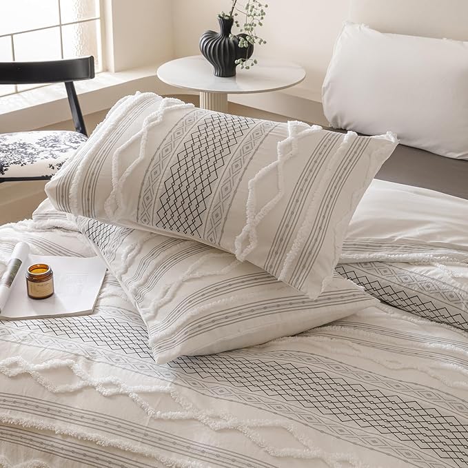 KAREVER Ivory Black Boho Comforter Set Queen Mixed Textures Jacquard Bedding Set Durable Chic and Stylish Bedroom Set