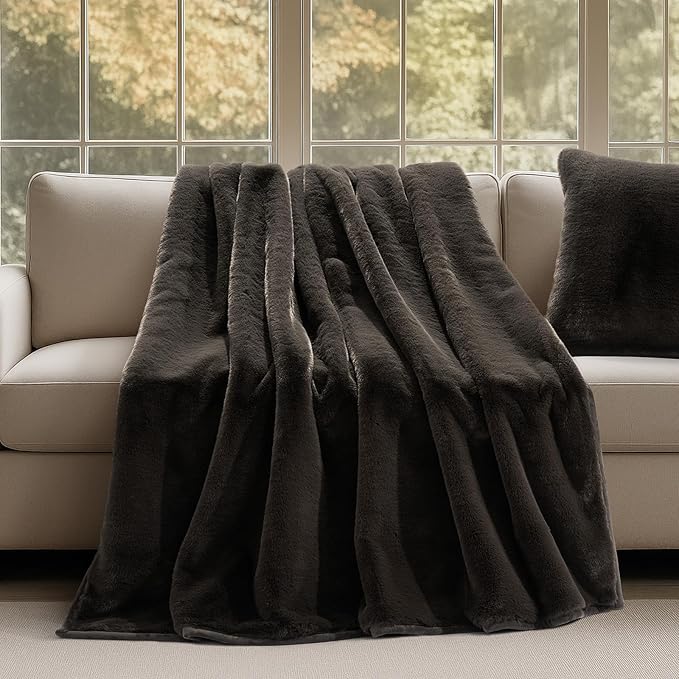 EVERGRACEHOME Ultra Soft Luxury Fluffy Mink Faux Fur Throw Blanket, Thick Warm Fall Winter Blankets for Bed, Couch, Cozy Plush Reversible Blanket for Chair, Sofa (Dark Brown, 50"x60")
