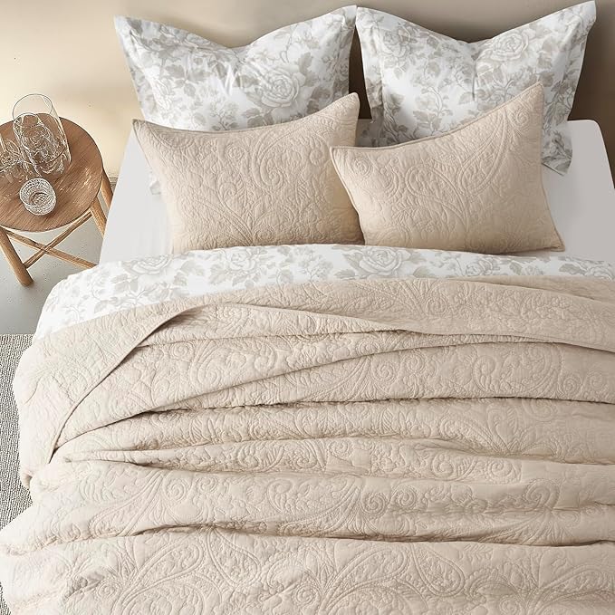 EVERGRACE 100% Cotton Paisley Quilt Set, Queen Size 3 Piece Set – Prewashed Lightweight Bedspread with 2 Shams, Soft & Breathable Matelasse Coverlet for All-Season Comfort, Flax Beige