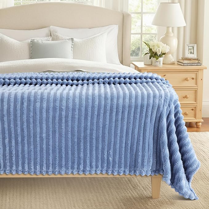 decorUhome Christmas Soft Fleece Blue Grey Blanket King Size for Bed, Cozy Fluffy Plush Flannel Large Striped Throws for Couch Sofa, Lightweight Decorative Fuzzy Blanket for Woman, 108x90 Inches