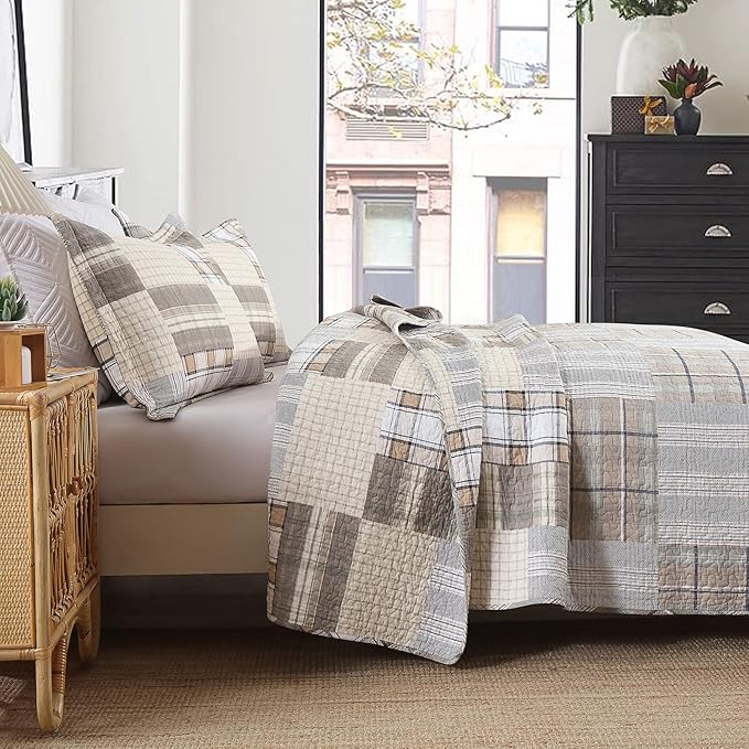 KALOOLA 100% Cotton Quilts King Size 3 Pieces, Farmhouse Plaid King Quilt Bedding Sets, Brown Rustic King Size Bedspreads, Reversible Lightweight King Coverlet for All Seasons