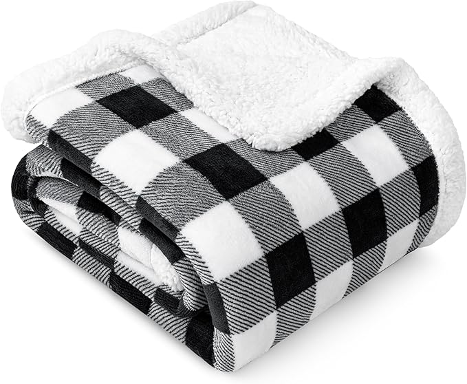 PAVILIA Black and White Buffalo Plaid Sherpa Throw Blanket for Couch Twin, Soft Fuzzy Flannel Blanket for Bed, Plush Checkered Fleece Blanket and Throws, Warm Thick Winter Blanket Gift, 60x80