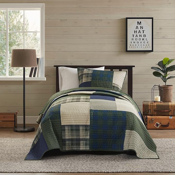 Woolrich Quilt Set Patchwork Channel Quilting, Cottege Coverlet for Twin Size Bed All Seasons, Lightweight Prewashed Cotton Coverlet Bedspread, Shams, Mill Creek, Oversized Twin/Twin XL Green 2 Piece