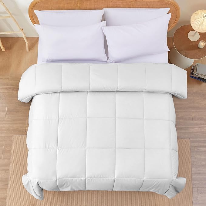 Modern Threads Down Alternative Reversible Comforter White/White Queen