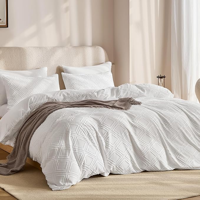 JELLYMONI Duvet Cover King Size Bright White - 3PCS Boho Duvet Cover Set Plaid Polyester Tufted Bohemian Jacquard Knit Textured Comforter Cover 104×90in Rhombic Geometric Pattern Zipper Corner Tie