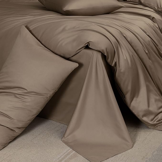 MooMee Duvet Cover Set 100% Extra Long Staple Cotton 600 Thread Count Silky Sateen Smooth Luxury Soft Breathable Durable Hotel Quality Bedding, 3 Pieces (Mocha Brown,California King 104"x98")