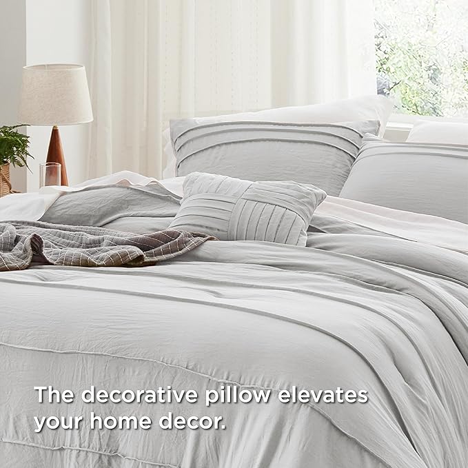 Bedsure King Comforter Set - 4 Pieces Pinch Pleat Bed Set, Light Grey Boho Bedding for All Season, 1 Soft Comforter, 2 Pillowcases, 1 Decorative Pillow