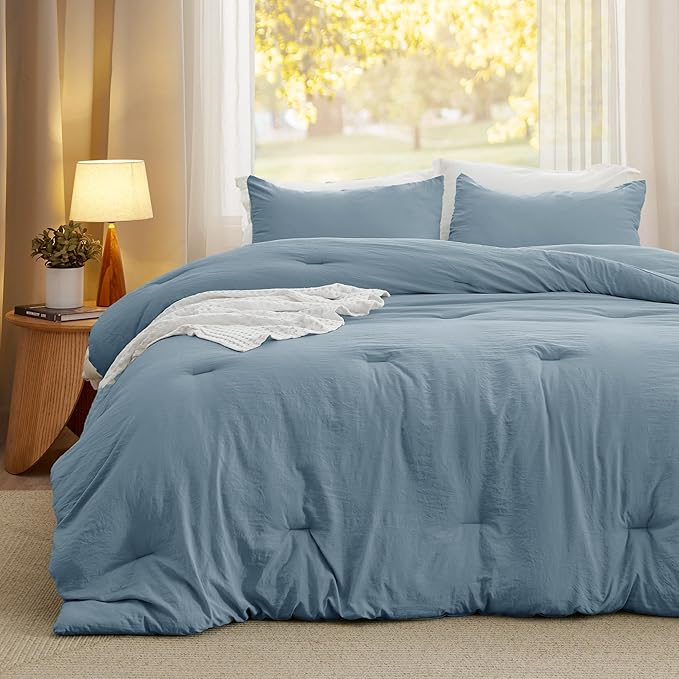 Bedsure Oversized Queen Comforter Set, Grayish Blue Prewashed Bed Comforter for All Seasons, 3 Pieces Warm Bedding Sets, 1 Lightweight Comforter (98"x98") and 2 Pillowcases (20"x26")