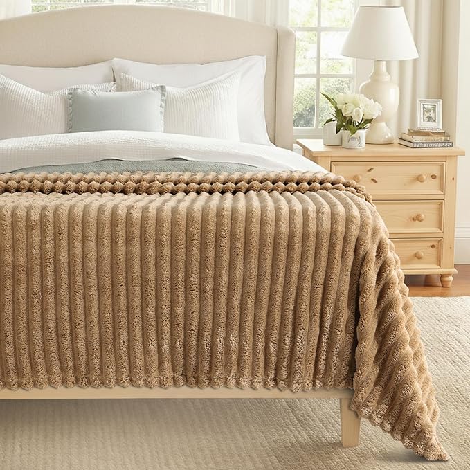 decorUhome Christmas Soft Fleece Brown Blanket Queen Size for Bed, Cozy Fluffy Plush Flannel Large Striped Throws for Couch Sofa, Lightweight Decorative Fuzzy Blanket for Woman, 90x90 Inches