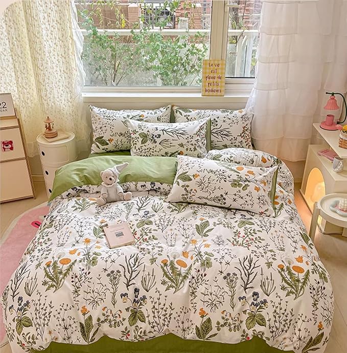KAREVER Botanical Comforter Set Cal King White and Sage Green Floral Plant Bedding Set Women Reversible Blanket 3 PCs Girls Breathable White Floral Bed Comforter Set