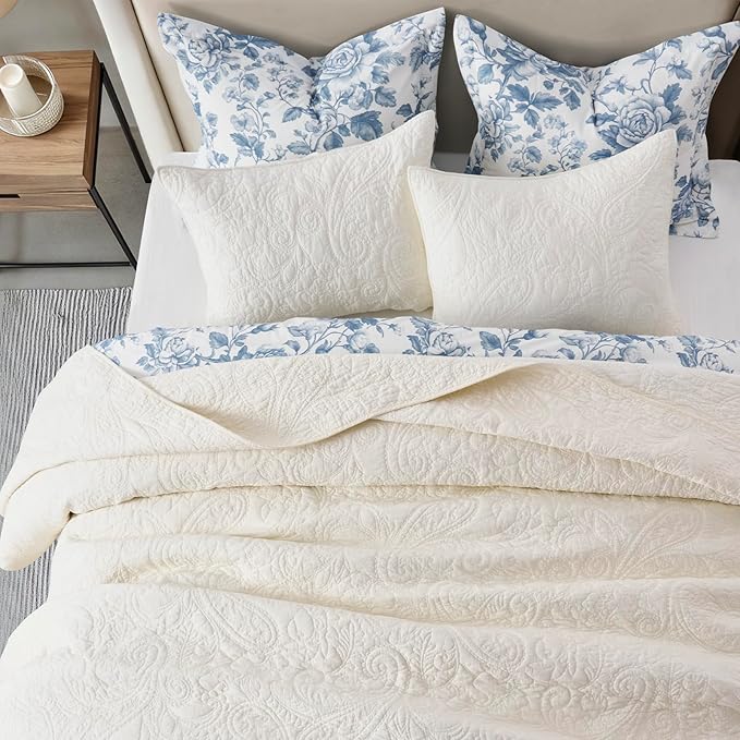 EVERGRACE 100% Cotton Paisley Quilt Set, King Size 3 Piece Set – Prewashed Lightweight Bedspread with 2 Shams, Soft & Breathable Matelasse Coverlet for All-Season Comfort, Ivory Cream