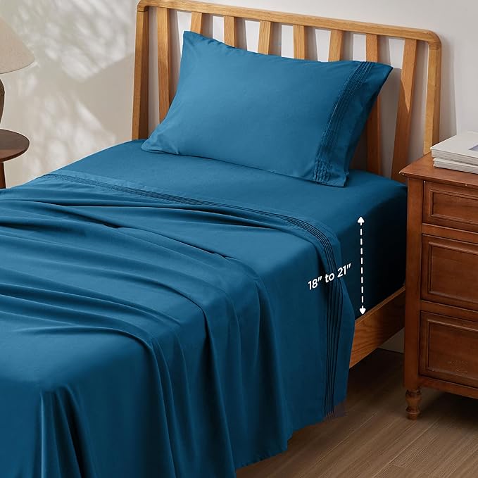 Bedsure Twin XL Sheets Dorm Bedding, GentleSoft Breathable Extra Long Twin Sheets & Pillowcases, Moisture Wicking Cooling, Deep Pocket Fits Mattress Up to 21 Inches Thick, Teal Blue