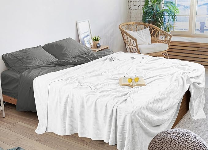 Utopia Bedding White 100% Cotton Blanket [Full Size - 90x84 Inch] 350GSM Lightweight, Soft and Breathable Thermal Blanket for All Seasons