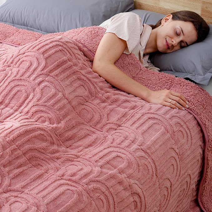 Sherpa Fleece Adult Weighted Blanket Great for Sleep, 15 lbs Dual Sided Soft Fuzzy Heavy Blankets for Couch Bed Sofa, Cozy Warm Arched Jacquard Throw for Winter (Apricot Pink, 60" x 80", 15 Pounds)