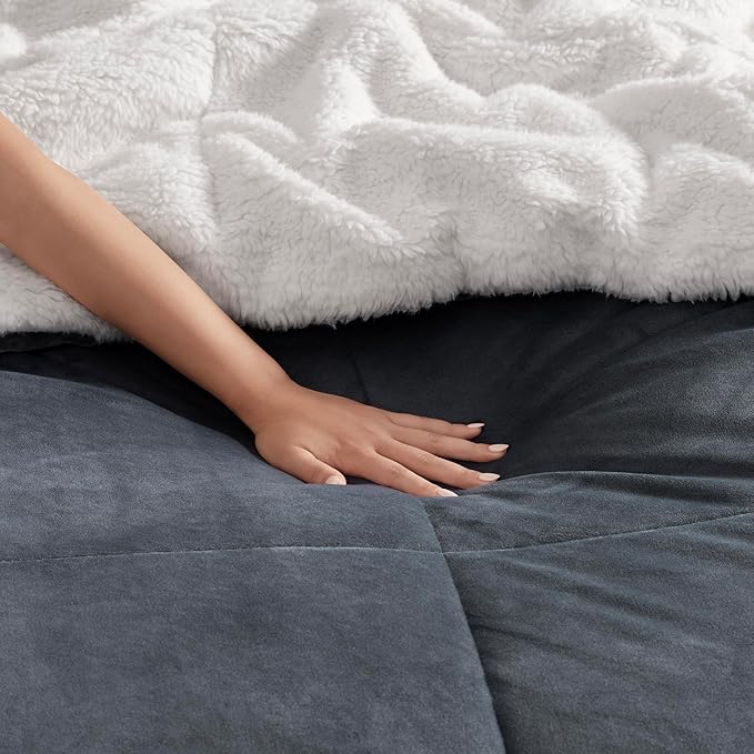 UGG Blissful Full/Queen Comforter Set with 2 Pillow Shams Reversible White Comforter Plush Fluffy Warm Bed Set Premium Down Alternative Bedding for College Dorm Essentials, Full/Queen, Blue Imperial