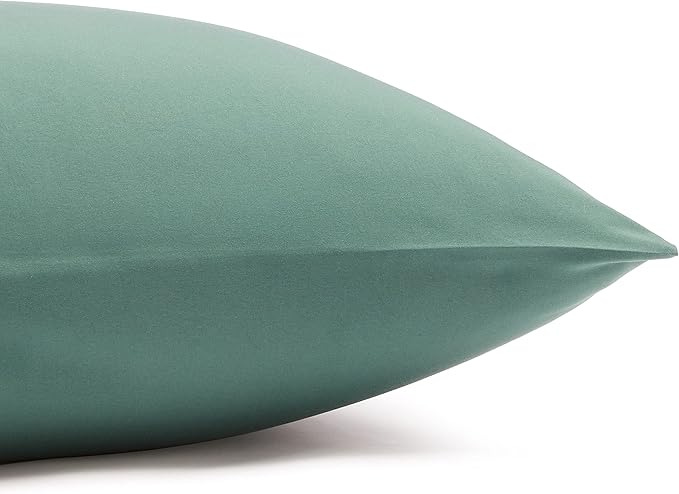 Amazon Basics 3 piece Lightweight Super Soft Easy Care Microfiber Bed Sheet Set with 14” Deep Pockets - Twin, Emerald Green-4 Pack, Solid