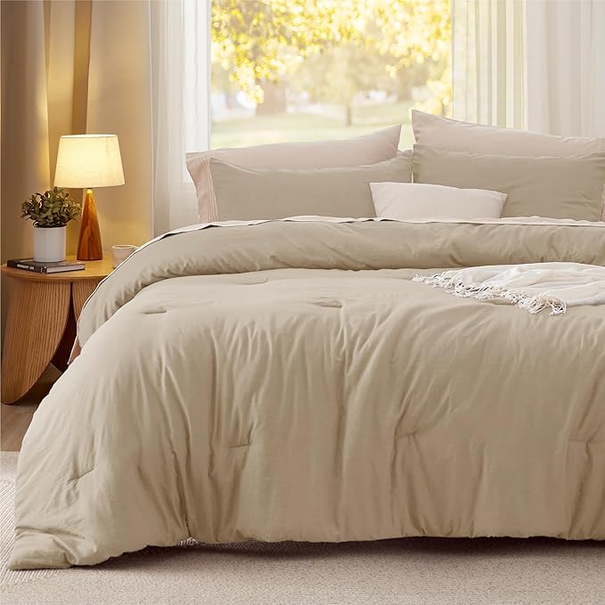 Bedsure Full Size Comforter Set, Khaki Soft Prewashed Bedding for All Seasons, 3 Pieces GentleSoft™ Warm Down Alternative Bed Set, 1 Lightweight Comforter (82"x86") and 2 Pillowcases (20"x26")