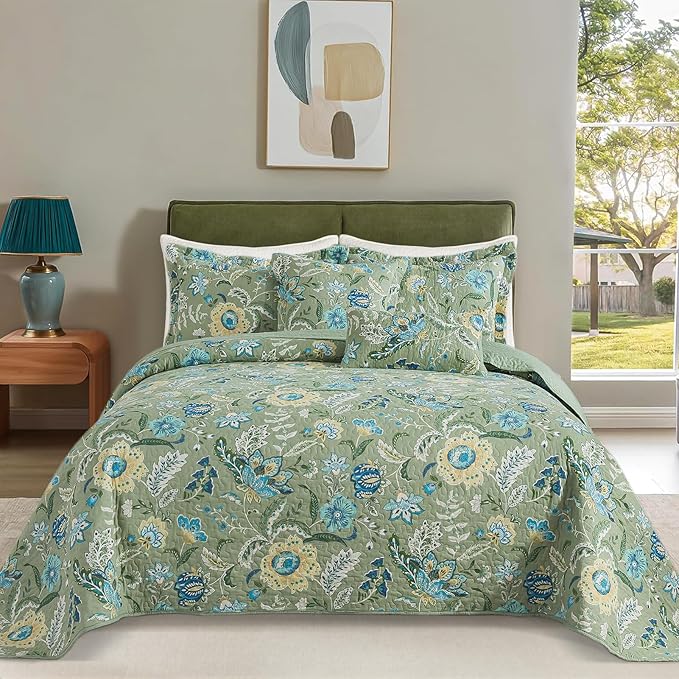 BEDIFANY California King Quilt Bedding Set - Cotton Lightweight Bedspread with Floral Pattern, 108x118 Inch All Season Oversized King Size Coverlet Set, 3 Piece (Quilt + 2 Pillow Shams)
