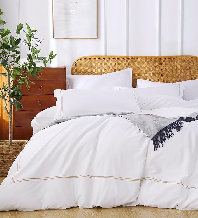 100% Cotton Duvet Cover Set Soft Comfortable with Embroidery Design 3 Pcs Sateen Weave Home Bedding Set (White&Gold, Queen)