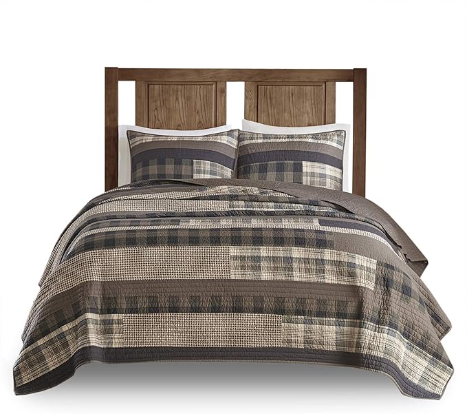 Woolrich Winter Plains Reversible Quilt Set - Cottage Styling Reversed to Solid Color, All Season Lightweight Coverlet, Cozy Bedding Layer, Matching Shams, Oversized Full/Queen, Stripes Taupe 3 Piece