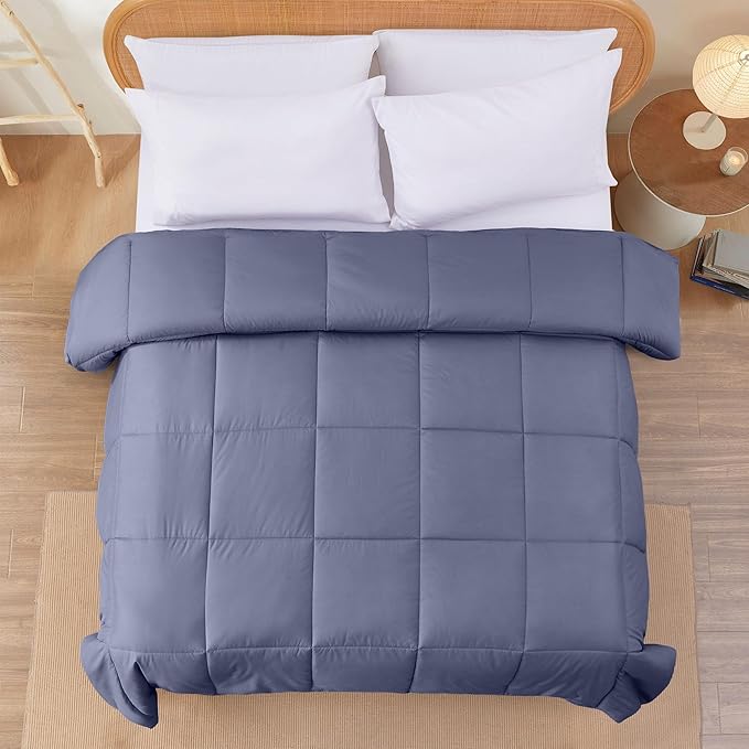 Modern Threads Down Alternative Reversible Comforter Deep Blue/Silver Queen