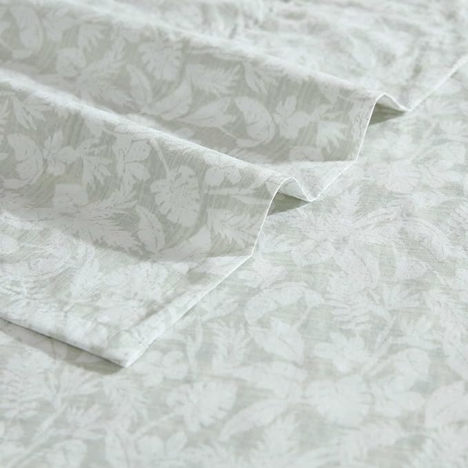 Tommy Bahama - Queen Bed Sheets, Crisp & Cool Cotton Percale Bedding with Matching Pillowcases, Lightweight Bed Set, Oeko-Tex Certified (Palm Day Green)