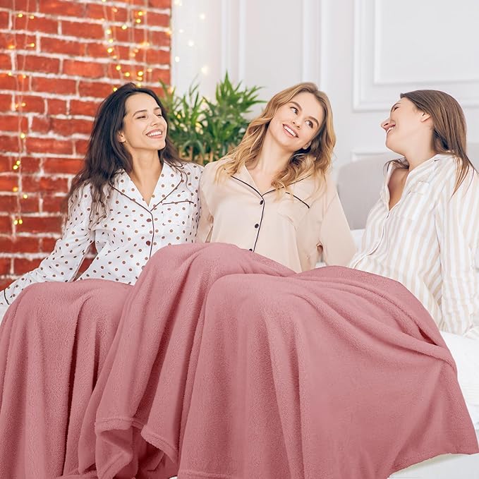 Tinideya 6 Pack Sherpa Fleece Throw Blankets Bulk 50"x 60" Soft Plush Wedding Throw Blankets for Couch Sofa Spa Sleepover Party Favor Supplies Travel Guest Room Home Decor (Dusty Pink)